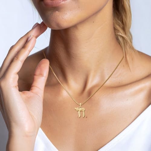 14K Solid Yellow Gold Chai Hebrew Pendant Necklace