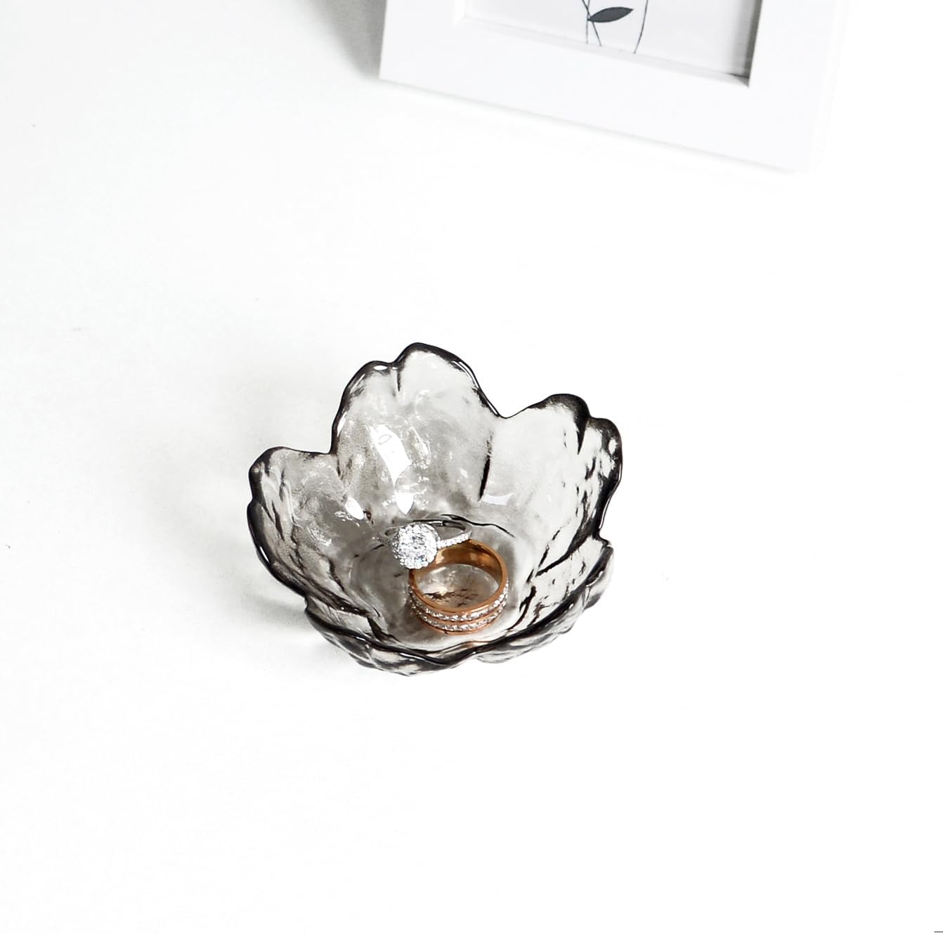 Crystal Black Flower Ring Dish Jewelry Tray Modern Decorative Organizer for Vanity