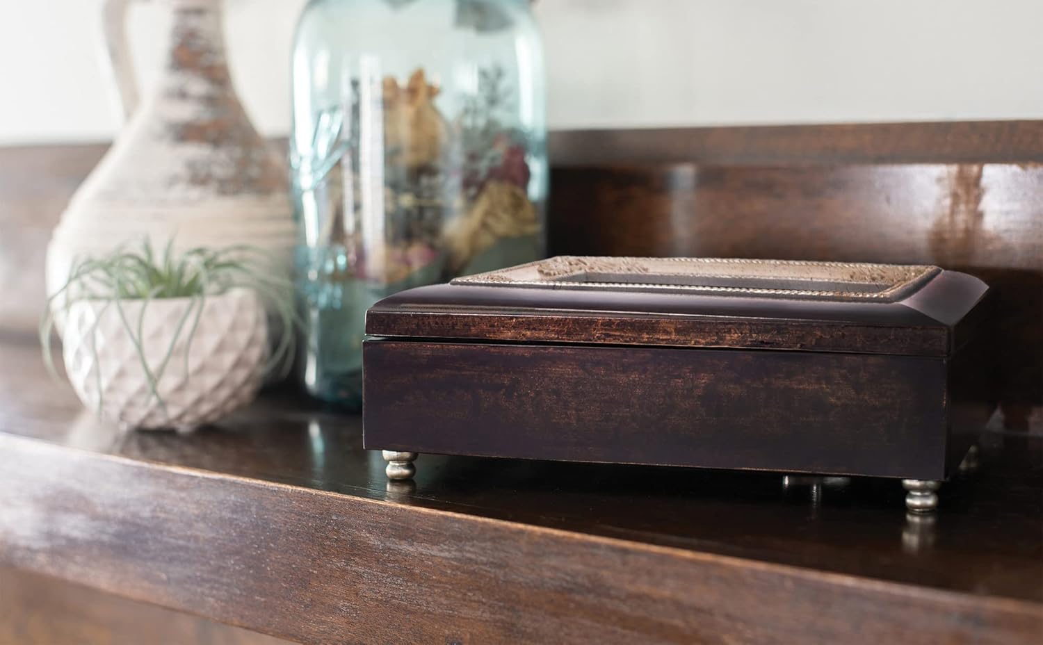 Cottage Garden Special People Hold The Key Burlwood Jewelry Music Box